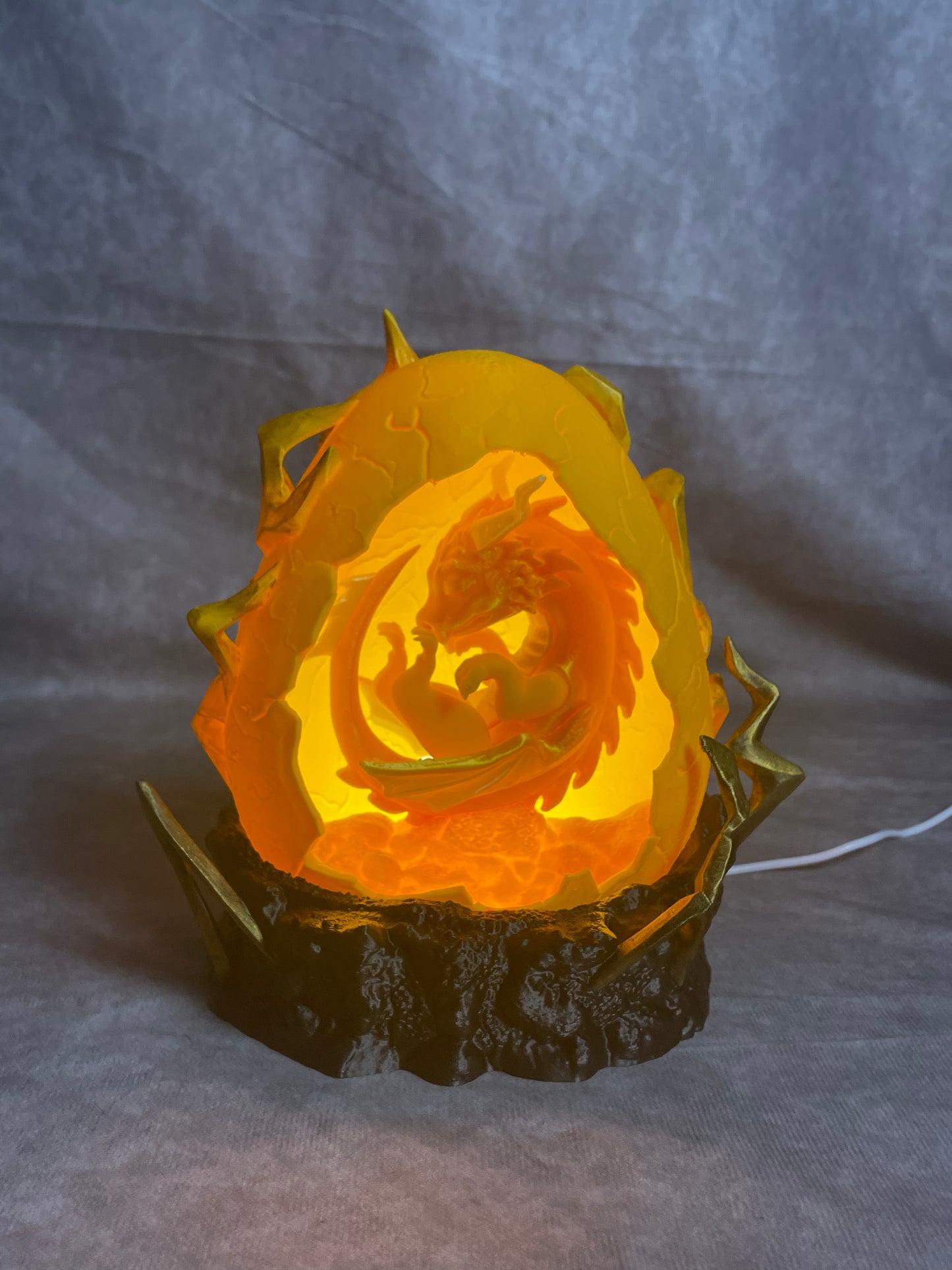 Baby Lightning Dragon Lamp