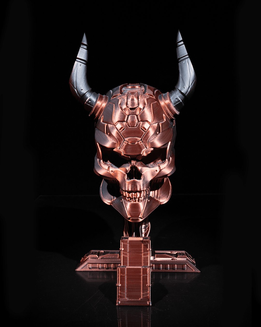 Sci-Fi Skull Controller & Headphone Holder